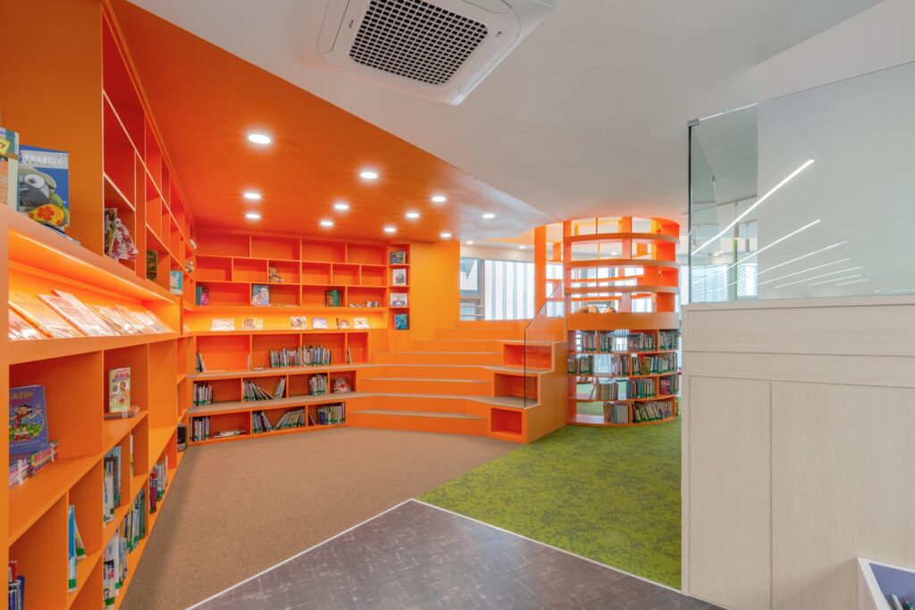 Dwight Library Seoul children's area